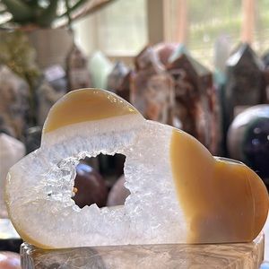 🔥SALE🔥 Agate Crystal Cloud Carving!
